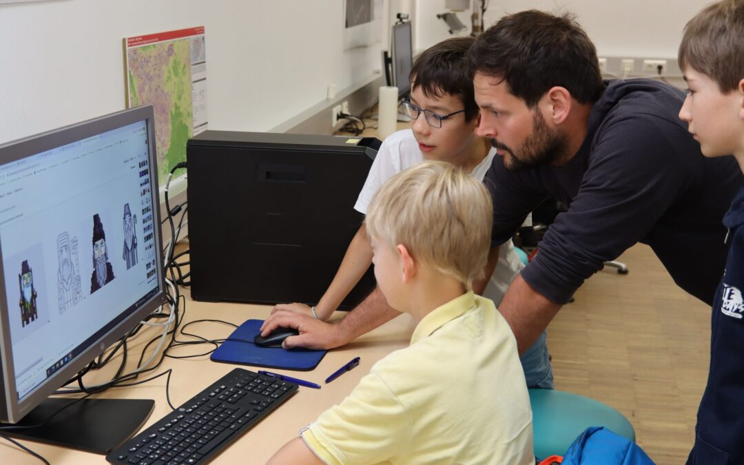 50. MINTwoch: Science City Itzling lädt zum Mitmachen